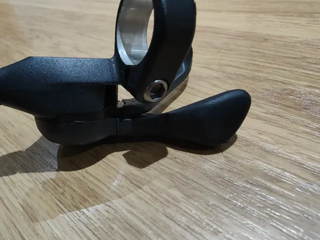 Pulsadores Shimano XT M008