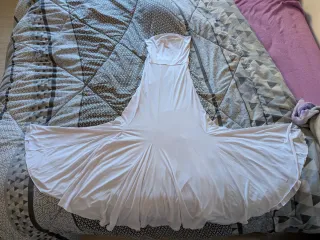 Falda flamenca blanca