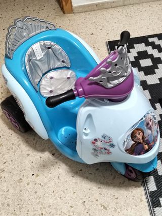 Moto eléctrica Frozen para niña negociable