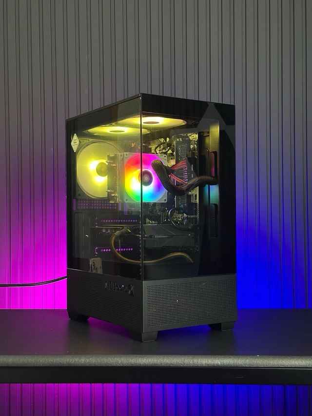 PC da Gaming RTX 2060 + RY 5 3500X + 16GB RAM + SSD 128G