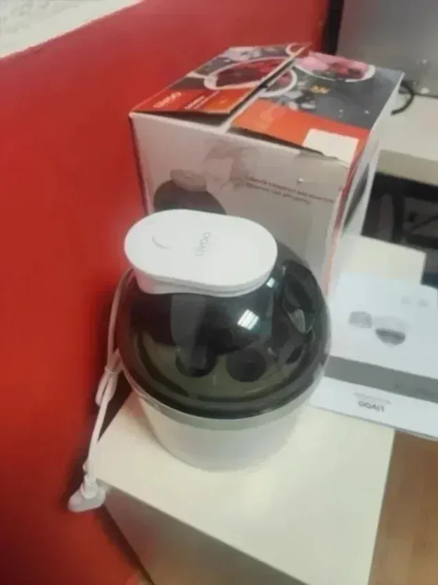 Maquina de Hielo Heladera Livoo