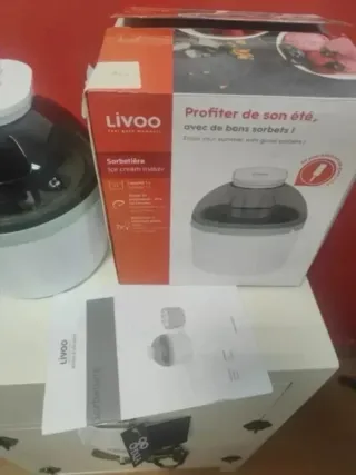 Maquina de Hielo Heladera Livoo