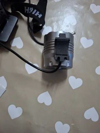 Linterna de cinco leds para bicicleta o frontal.