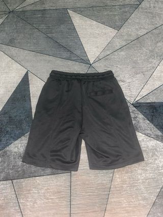 Pantalón Corto Adidas Gris