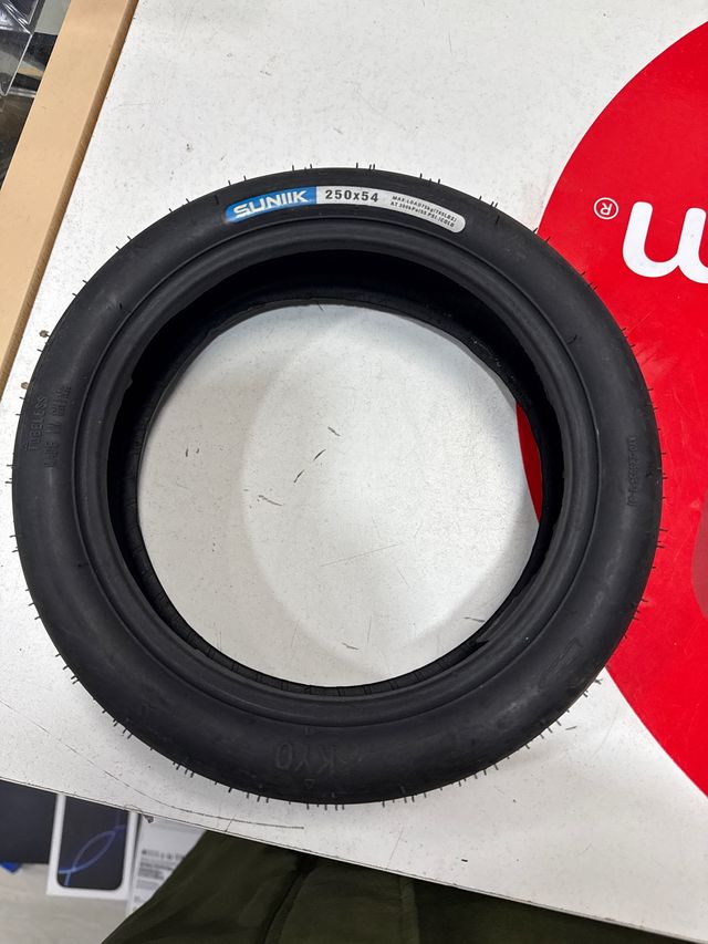 Rueda SUnik 250x54 Tubeless Patinete