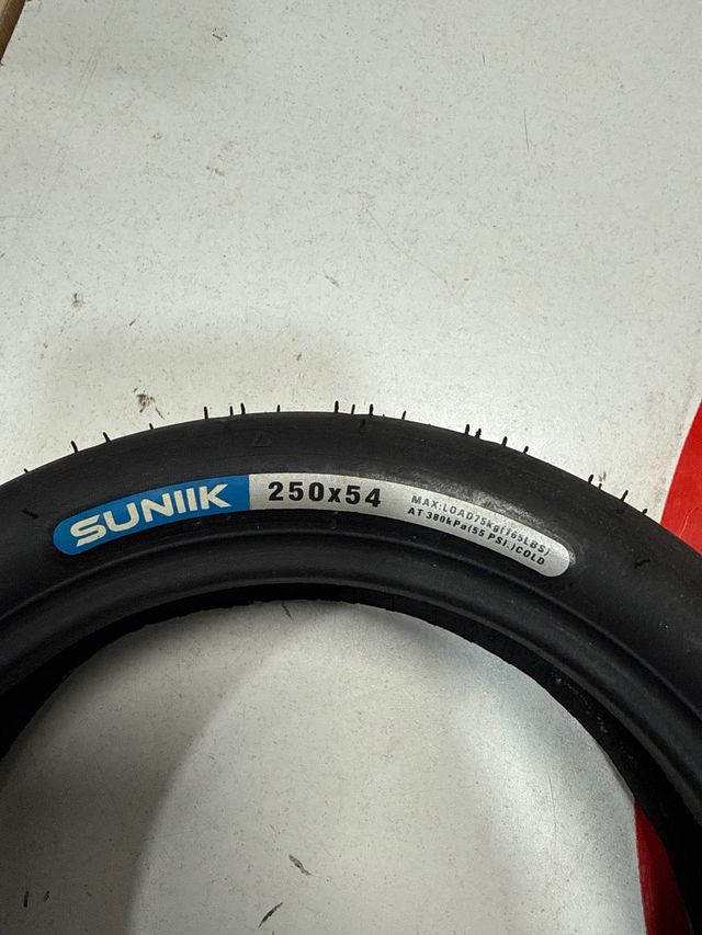 Rueda SUnik 250x54 Tubeless Patinete