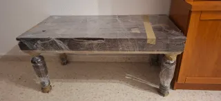 Mesita de centro de madera