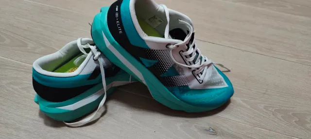 New Balance Elite v4 Taglia 42 Blu/Verde