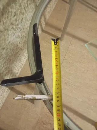 Escuadras con embellecedor