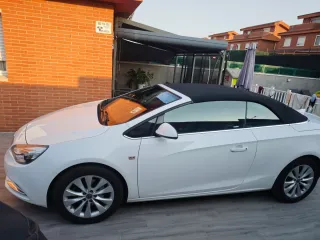 Opel Cascada 1.4 Turbo 140CV · 2017 · 50.000 km ·