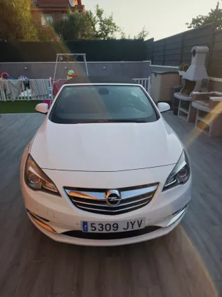 Opel Cascada 1.4 Turbo 140CV · 2017 · 50.000 km ·