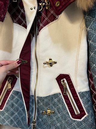 Chaqueta Holy Preppy capucha pelo Talla S