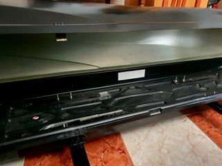 Alcón baúl para coche