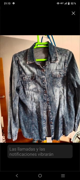 Camisa vaquera con pedrería