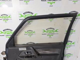 Puerta delantera derecha mitsubishi montero 99295