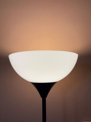 Lámpara de pie moderna