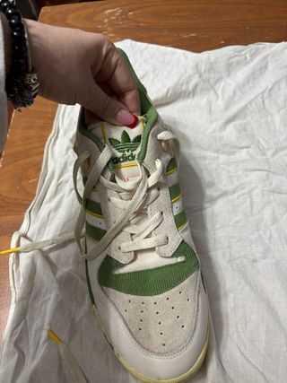 Adidas Scarpe Verdi e Bianche