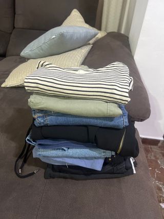 8 pantalones talla 36/38 1 camiseta