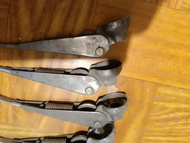 Brazos Limpiaparabrisas Clásicos Seat 600, 127, 85