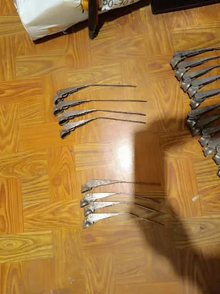 Brazos Limpiaparabrisas Clásicos Seat 600, 127, 85