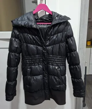 Abrigo Guess Negro Mujer