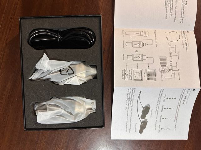 Micrófono Inalámbrico LEKATO MW-1. 2 Transmisores