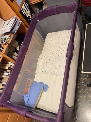 Cuna de viaje plegable