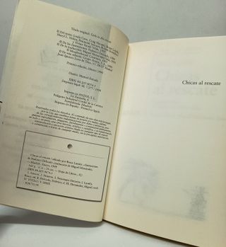 Chicas al rescate (sopa de libros / Soup Books)...