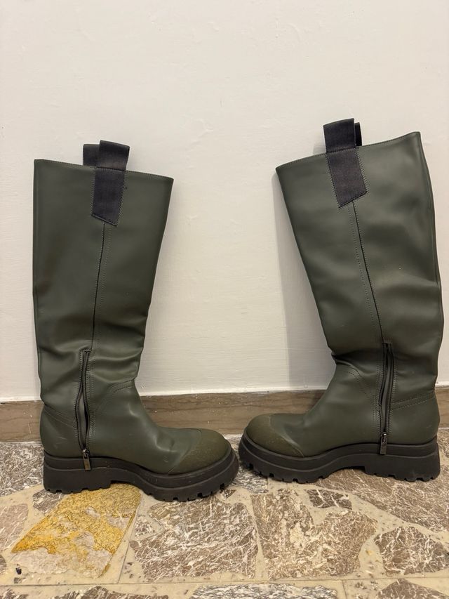 Stivali Stradivarius verdi alti