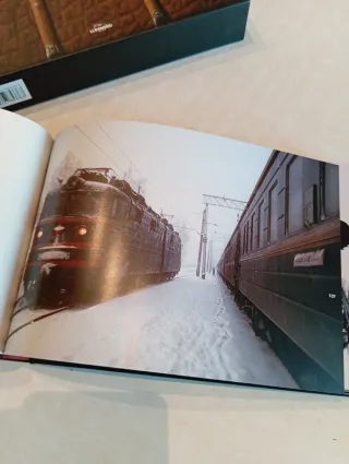 La edad de oro del viaje en tren (Varios) (Span...