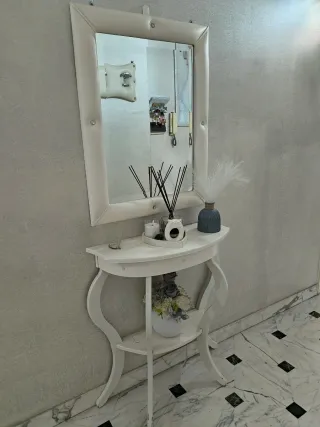 Specchio con cornice imbottita ingresso