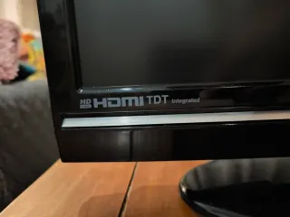 OKI V19A-PH TV LCD HDMI VGA Negro