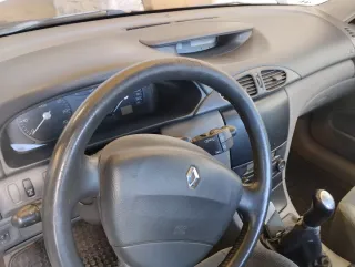 Renault Laguna 2003