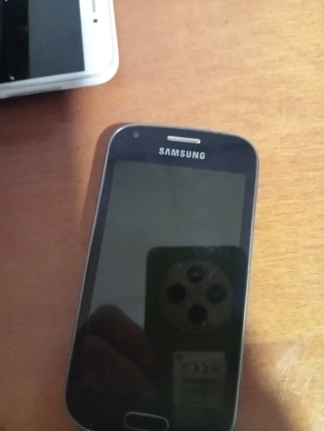 Telefone Móvel Samsung Preto/Prata