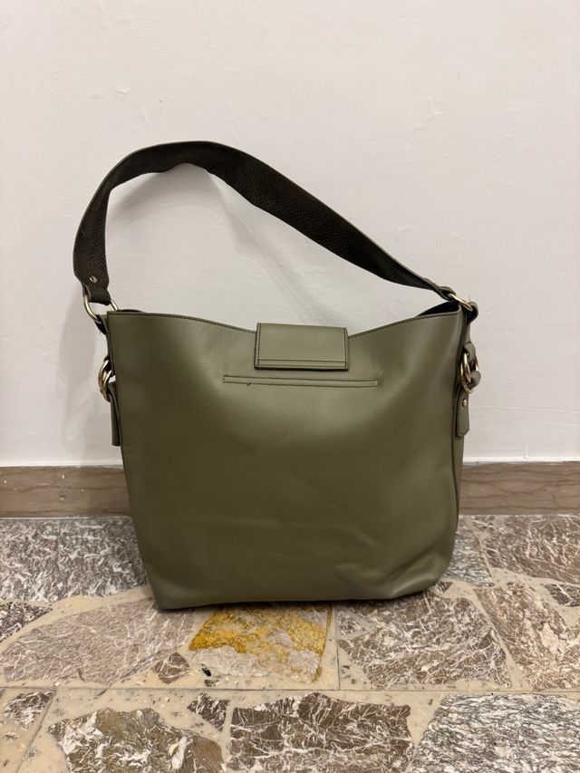 Borsa a spalla verde oliva