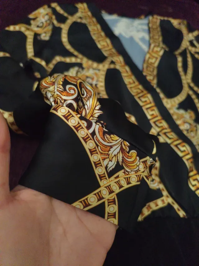 Body elegante mujer T/S, M negro y dorado