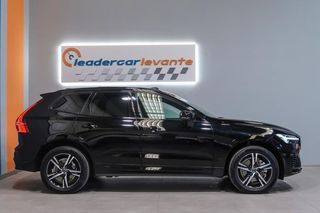 Volvo XC60 2.0 T6 AWD Recharge R-Design Exp Auto