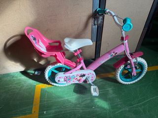 Bicicleta Minnie Mouse rosa sin ruedines
