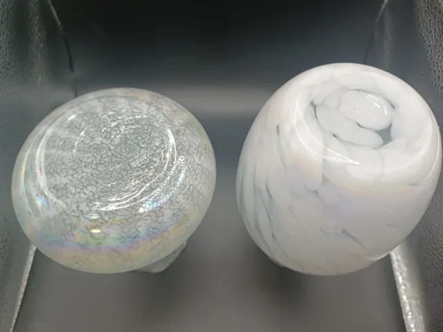 Coppia vasi in vetro iridescente