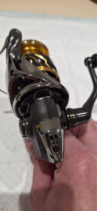 Carrete Pesca Shimano Twin Power 2500 FD