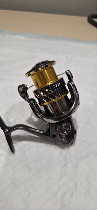 Carrete Pesca Shimano Twin Power 2500 FD