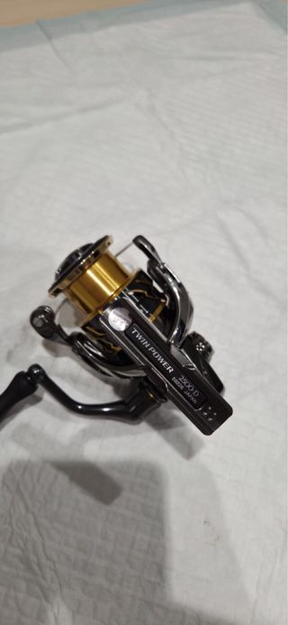 Carrete Pesca Shimano Twin Power 2500 FD