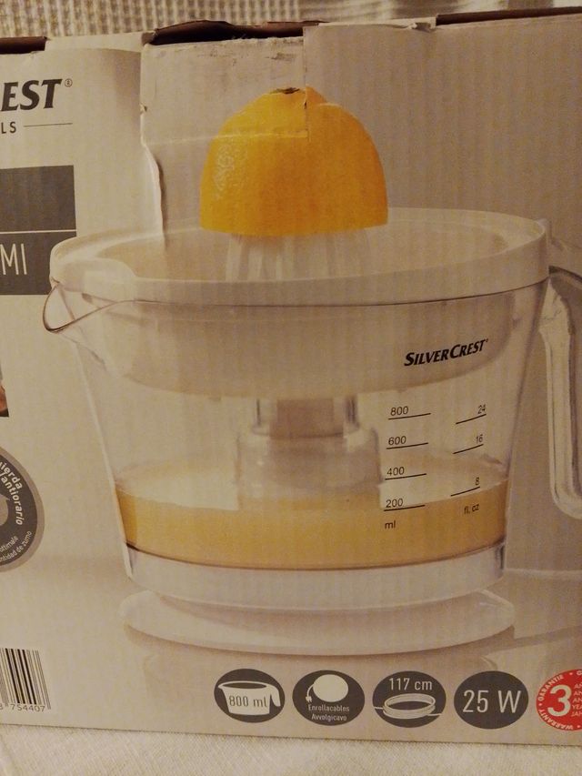 Exprimidor eléctrico