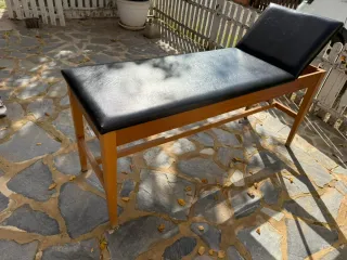 Camilla abatible de madera