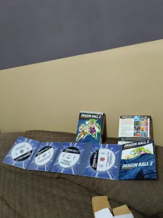Dragon Ball Z - 15 Películas + 2 Libros