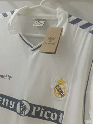 Camiseta Retro Real Madrid Reny Picot. Talla XL