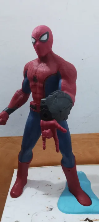 Figura Spiderman 60 cm