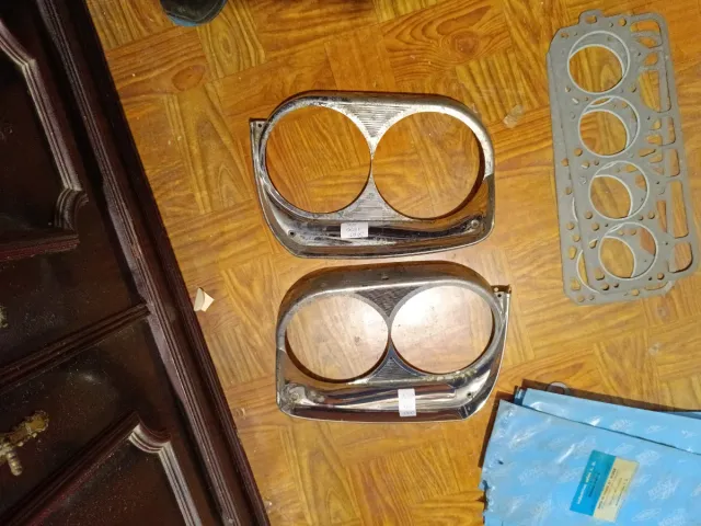 Embellecedores Focos Seat 1500