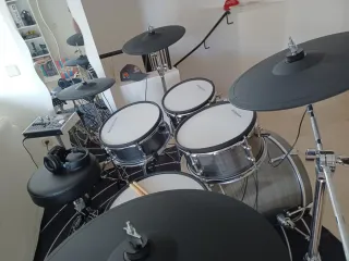 Se vende batería electrónica