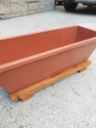 3 Portavasi Legno + 3 Vasi Marrone